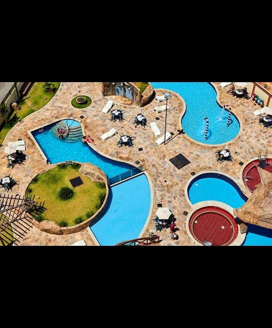 Golden Dolphin Residence Caldas Novas Aparthotel
